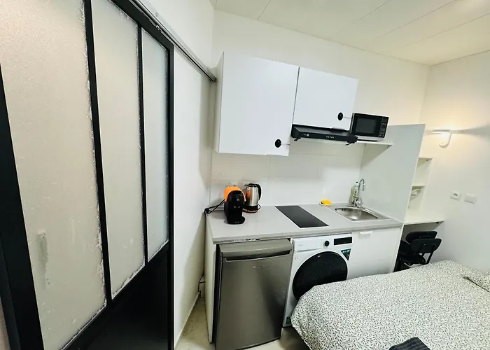 Cozy Near The Eiffel Tower Paris