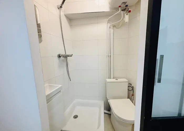 Cozy Near The Eiffel Tower *