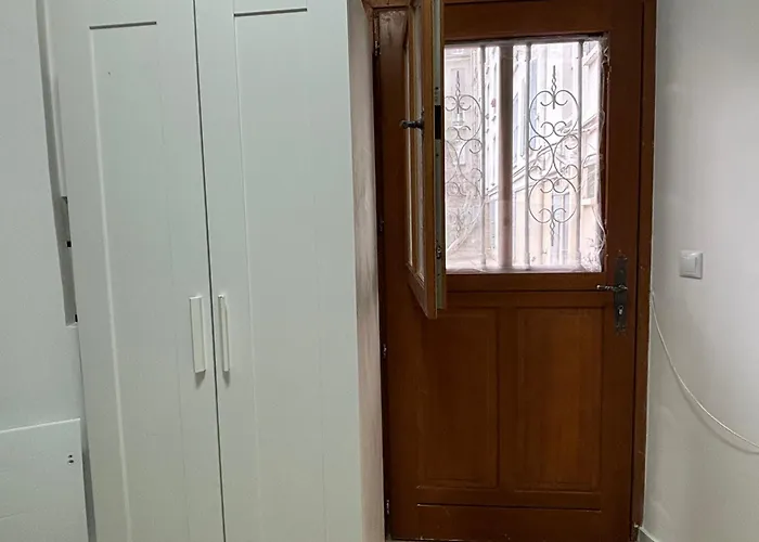 Cozy Near The Eiffel Tower